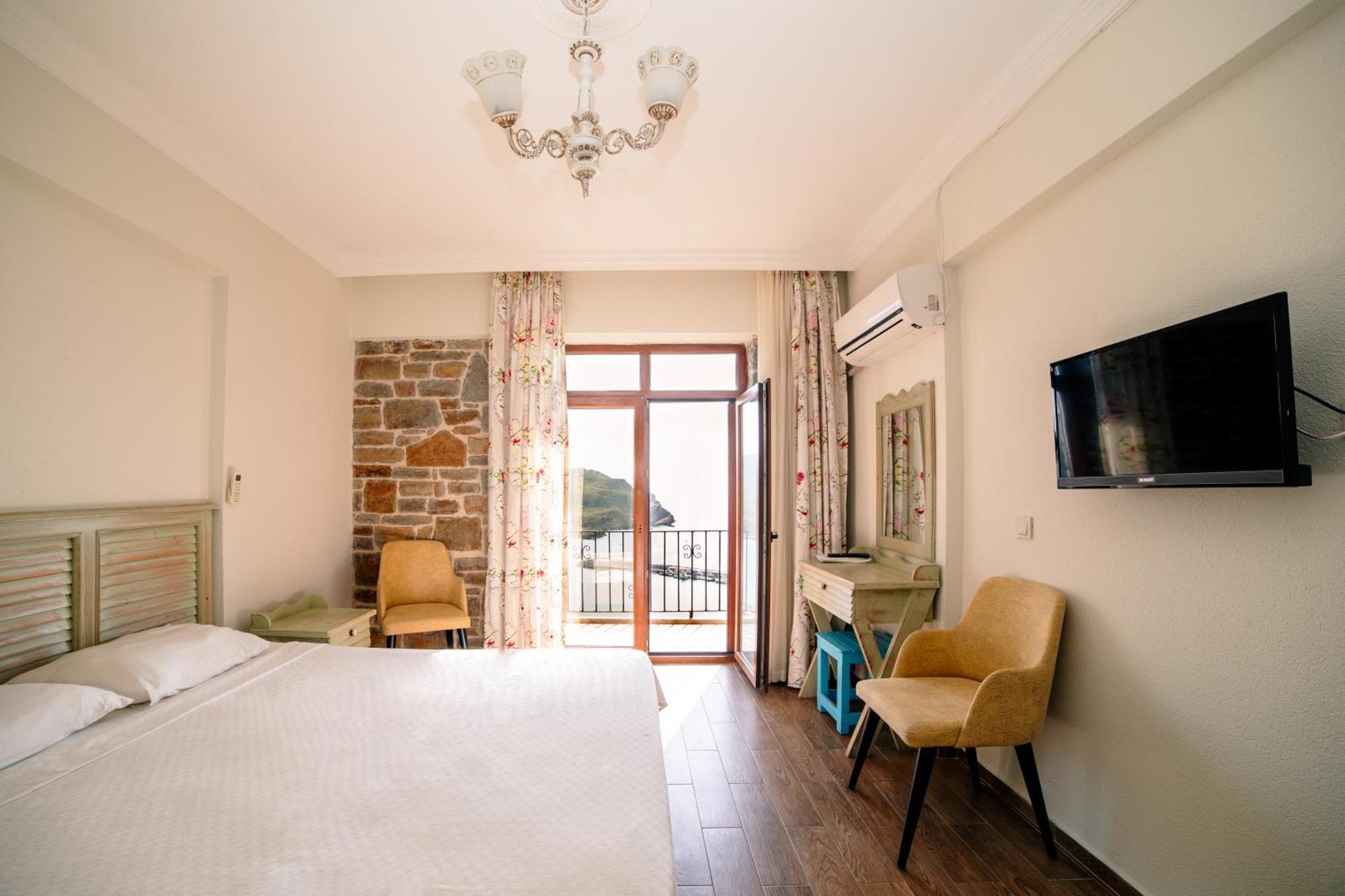 Yakamoz Hotel Goekceada Gokceada Ngoại thất bức ảnh